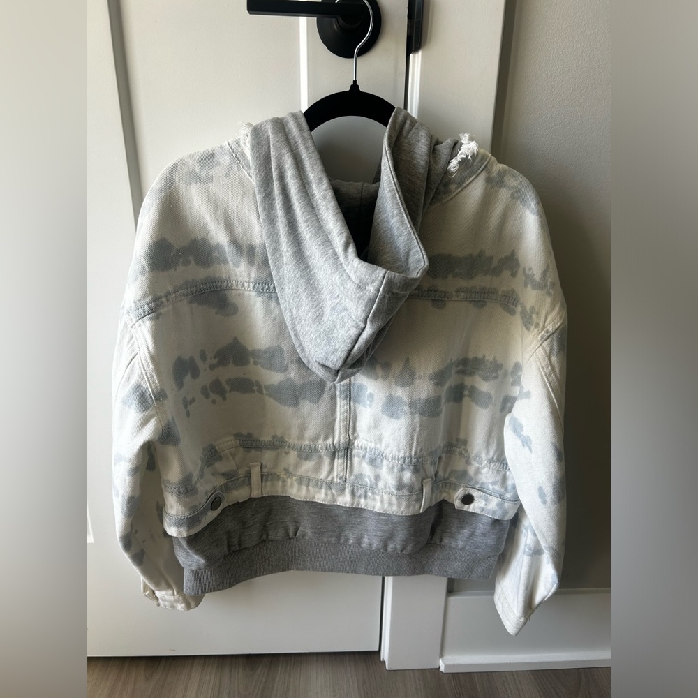Summer Jacket - Picture 3 of 3